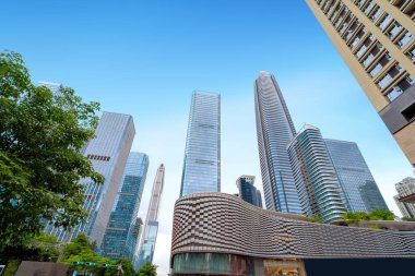 Düşük açılı gökdelenler, Shenzhen, Çin