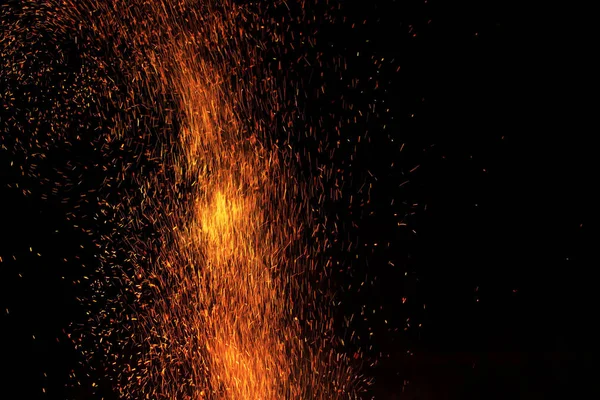 Lagerfeuerfunke Dunklen Himmel Der Nacht Flacher Fokus — Stockfoto