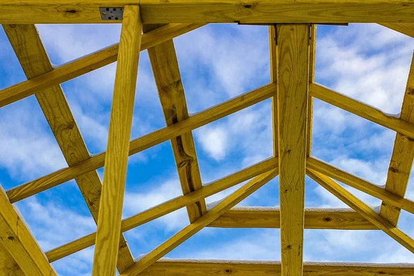 Szczegóły Budowy Drewniany Dach Dachowe Systemu Struktura Drewna — Zdjęcie stockowe
