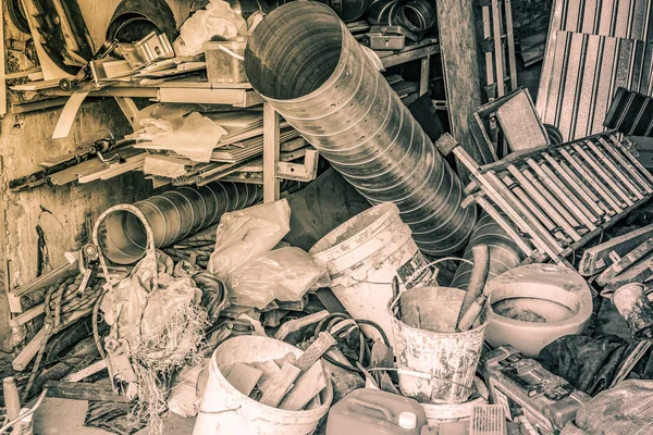 Big Mess Stuffed Suburban Garage — Stock Photo, Image