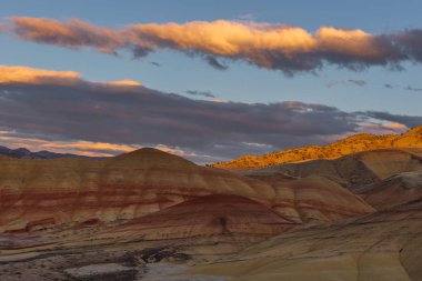 Painted Hills of John Day Fossil Beds National Monument, Oregon, USA clipart
