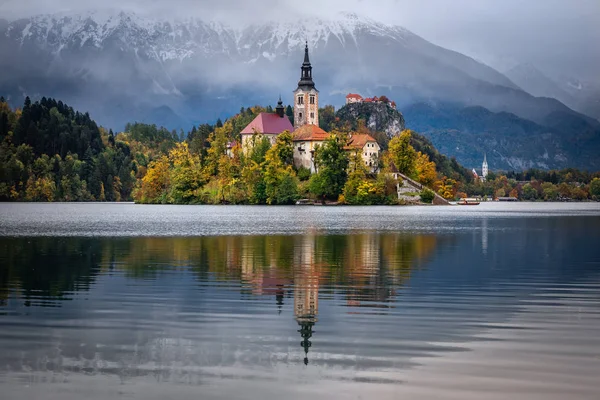 Церква Успіння Марії Озері Блед Словенія — стокове фото