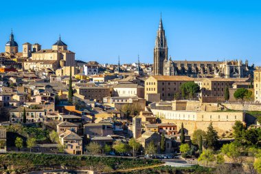 Toledo 'nun panoramik manzarası, Castilla-La Mancha, İspanya