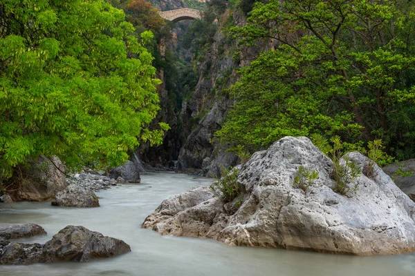 Gole Raganello Ponte Del Diavolo Civita Calabria Italia — Foto Stock