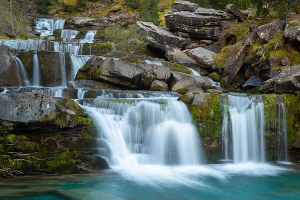 Vodopády Řece Arazas Národním Parku Gradas Soaso Ordesa Monte Perdido — Stock fotografie