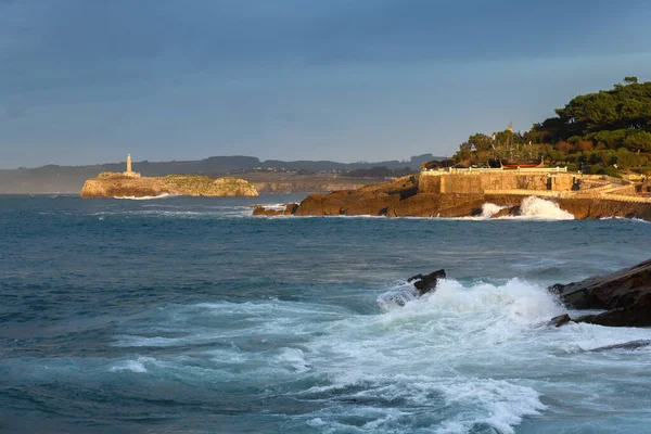Santanderský Záliv Při Západu Slunce Majákem Mouro Pozadí Santander Španělsko — Stock fotografie