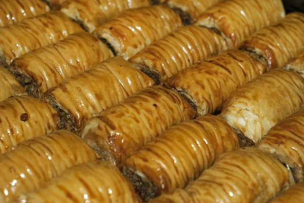 arka plan - oryantal tatlılar, baklava Rulo şeklinde sürekli bir tabaka satır yer almaktadır