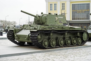 Rusya, Verkhnyaya Pyshma - 12 Şubat. 2018: Sovyet ağır tankı Kv-1 Müzesi askeri teçhizat; zırh üzerinde yazıt: 