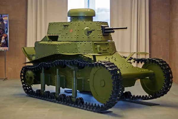 ロシア ベルフニャヤ ベルフニャヤプイシマ 2018 初期のソビエト可能タンク軍事機器の博物館に — ストック写真