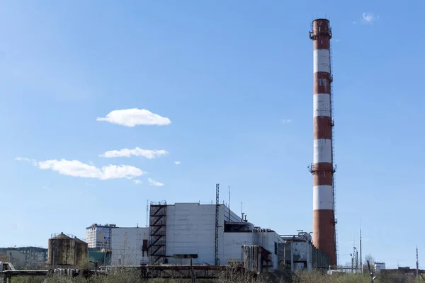 Ošuntělý Budování Obchodu Komín Tepelné Elektrárny Když Také Navržena Tak — Stock fotografie