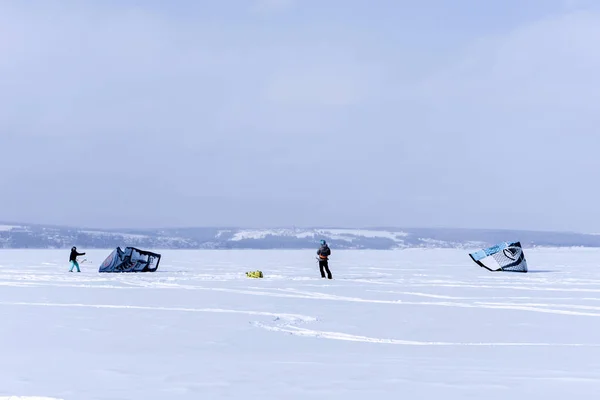 Perm Russia Febbraio 2018 Gli Snow Kiters Preparano Partire Sul — Foto Stock