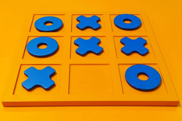 Brädspel Tic Tac Toe Blå Siffror Ett Ljust Orange Fält — Stockfoto