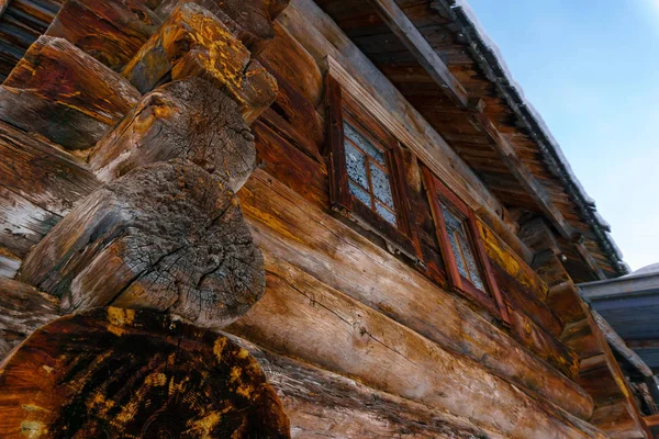 Stary Dziennik Rosyjski Chłop Hut Budowa Fragmentu — Zdjęcie stockowe