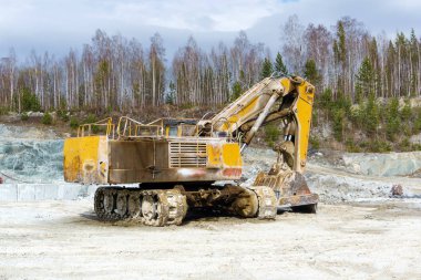 Mermer Ocağı Ekskavatör
