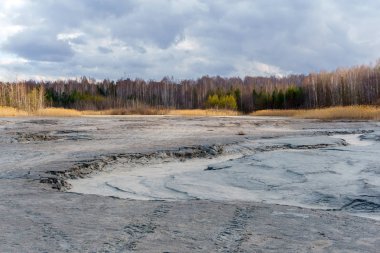 kurutulmuş göl alt