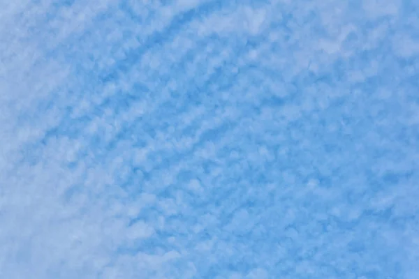 Paesaggio Celeste Cielo Blu Con Nuvole Cirrocumulo — Foto Stock