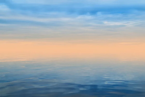Background Landscape Blue Water Sky Horizon Hidden Gentle Beige Dawn — Stock Photo, Image