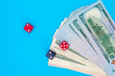 Dices and Stack of American Dolls Faturaları