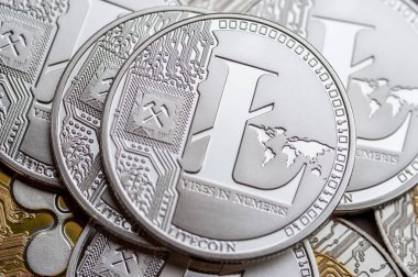 Gümüş litecoin sikke grubu, yakın çekim.