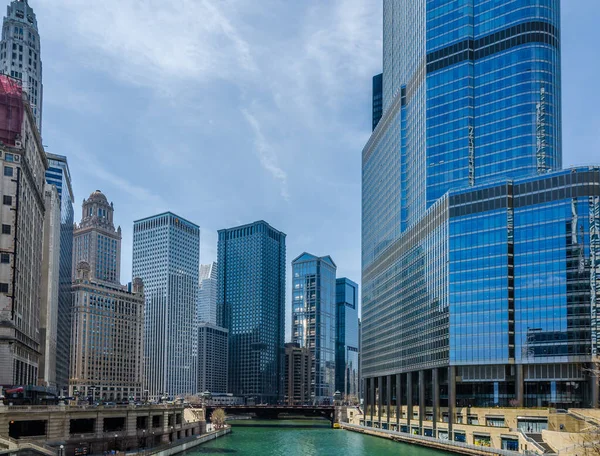 Zicht Gebouwen Het Centrum Van Chicago — Stockfoto