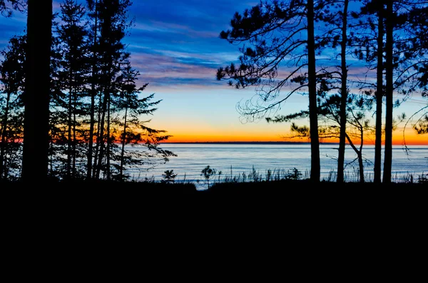 Pôr Sol Colorido Acima Água Lago Superior Canadá — Fotografia de Stock