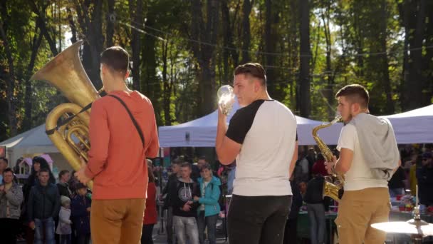 Vinnitsa Ukraine Oktober 2018 Terompet Dimainkan Pada Hari Yang Cerah — Stok Video