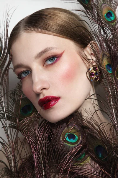 Glamorous Portrait Young Beautiful Woman Peacock Feathers — Stock Photo, Image