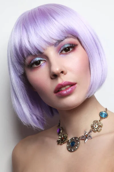 Young Beautiful Sexy Girl Violet Hair Fancy Make — Stock Photo, Image