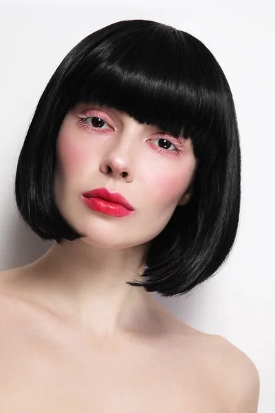 Young beautiful woman with fancy make-up and bob haircut — 스톡 사진