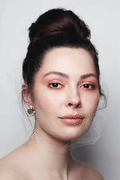 Retrato Estilo Vintage Una Joven Hermosa Mujer Con Maquillaje Rosa — Foto de Stock