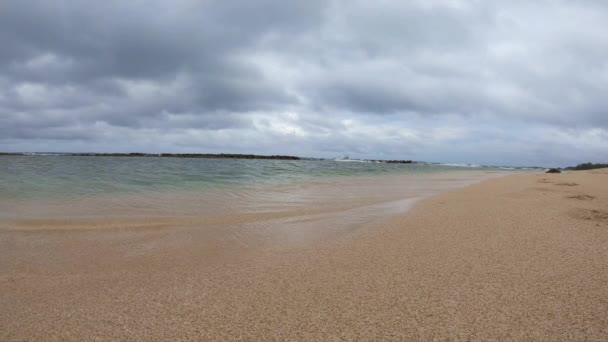 Low Angle View Private Beach Cove Cloudy Day — Stock Video