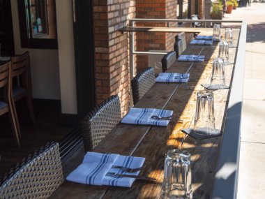 Empth Patio Yemek Alanı