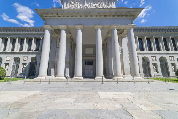 Madrid Spain May 2018 Entrance Prado Museum Statue Velazquez — Stock Photo, Image