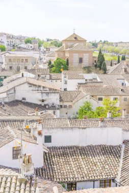 Chinchon, Madrid, İspanya eski kiremit çatılar. Tarihi kasaba Madrid yakınlarındaki Chinchon ana meydanda üst tarafındaki görüntülemek