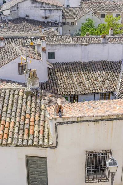 Muinaiset Chinchonin Katot Madrid Espanja Näkymä Pääaukion Yläpuolelta Historiallisessa Pikkukaupungissa — kuvapankkivalokuva