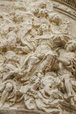 süsler ve Gotik tarzı, İspanyol Antik Sanat Heykel Sergisi