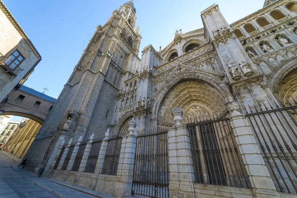 Тбедо Cathedral Primada Santa Maria Tbeldo Фасад Церкви Готическом Стиле — стоковое фото