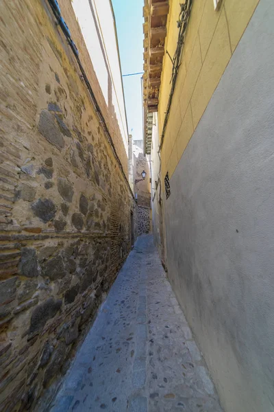 Toledo Ortaçağ Şehir Sokakları Parke Taşı Çamur Ile Spanyol Şehir — Stok fotoğraf