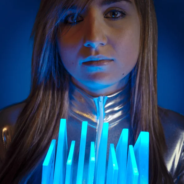 Technology Fiber 光学概念 モダンなライトを持つ女性 — ストック写真