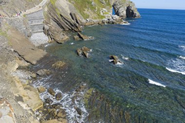 San Juan Gaztelugatxe Island view, Bask Ülkesi, Şapel Kuzey İspanya ile tarihsel Adası