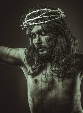 Çarmıha gerilme, temsil Calvary İsa Mesih'in çarmıha gerilmiş. Kutsal hafta İspanya. dikenli taç olan adam