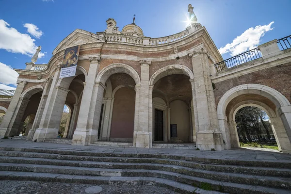 Turismo Igreja San Antonio Aranjuez Madrid Espanha Arcos Pedra Passarela — Fotografia de Stock