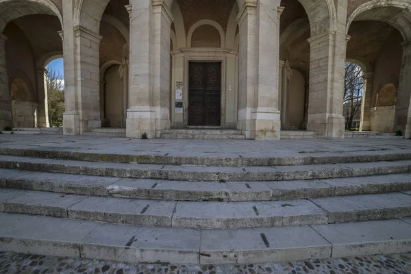 Iglesia San Antonio Aranjuez Madrid España Arcos Piedra Pasarela Vinculados — Foto de Stock