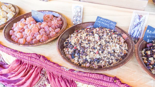 Artesanos Caseros Dulces Barras Caramelo Regaliz Frutos Secos Con Azúcar —  Fotos de Stock