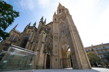İspanya 'nın Bask Bölgesi, San Sebastian şehrindeki Buen Pastor Katedrali.