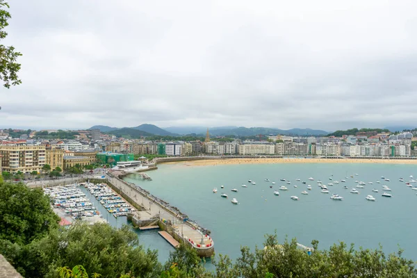 Pohled Město San Sebastian Pláží Concha Mount Urgull Letní Prázdninová — Stock fotografie