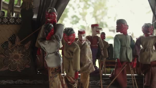 Opstelling Van Traditionele Javaanse Verhaal Vertellen Poppen Personages Wayang Golek — Stockvideo