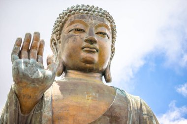 Tian Tan Buddha, büyük Budda, muazzam Tian Tan Buda Hong Kong Po Lin manastırda. Dünyanın en yüksek açık oturmuş bronz Buda Nong ping 360 bulunmaktadır..