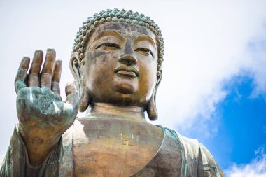 Tian Tan Buddha, büyük Budda, muazzam Tian Tan Buda Hong Kong Po Lin manastırda. Dünyanın en yüksek açık oturmuş bronz Buda Nong ping 360 bulunmaktadır..