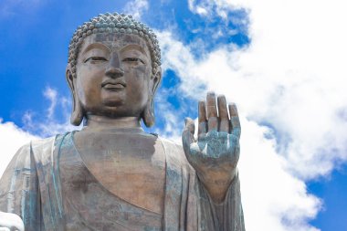 Tian Tan Buddha, büyük Budda, muazzam Tian Tan Buda Hong Kong Po Lin manastırda. Dünyanın en yüksek açık oturmuş bronz Buda Ngong ping 360 bulunmaktadır..